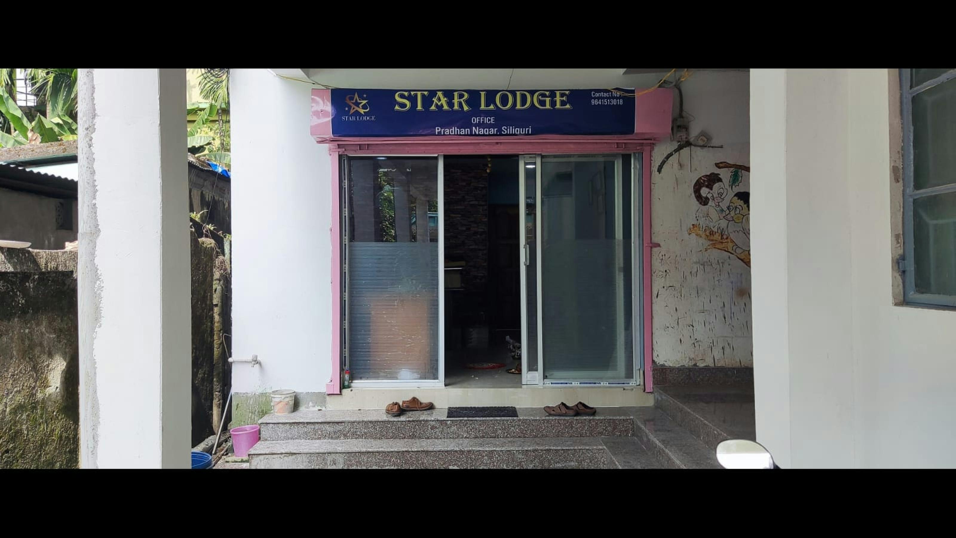 STAR LODGE
