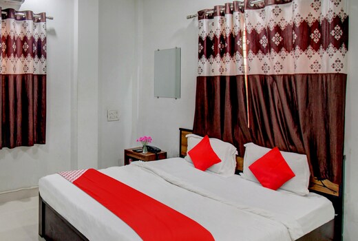 Hotel O by OYO Suyog