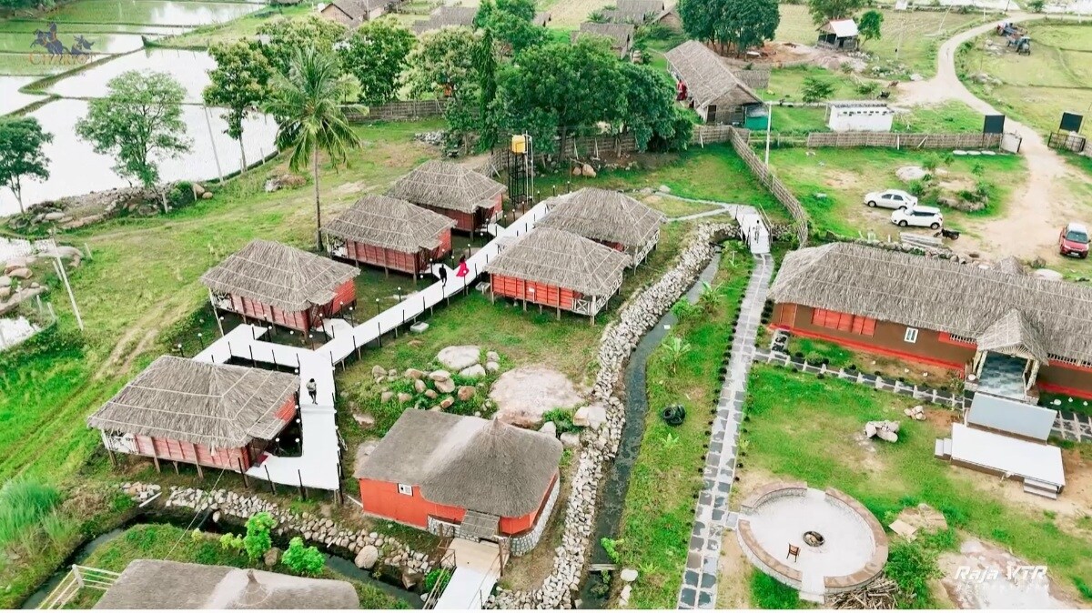 Golden Chariot Resort
