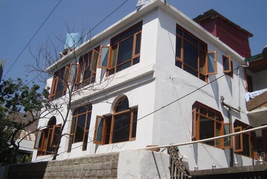 Grand Paradise Guest House