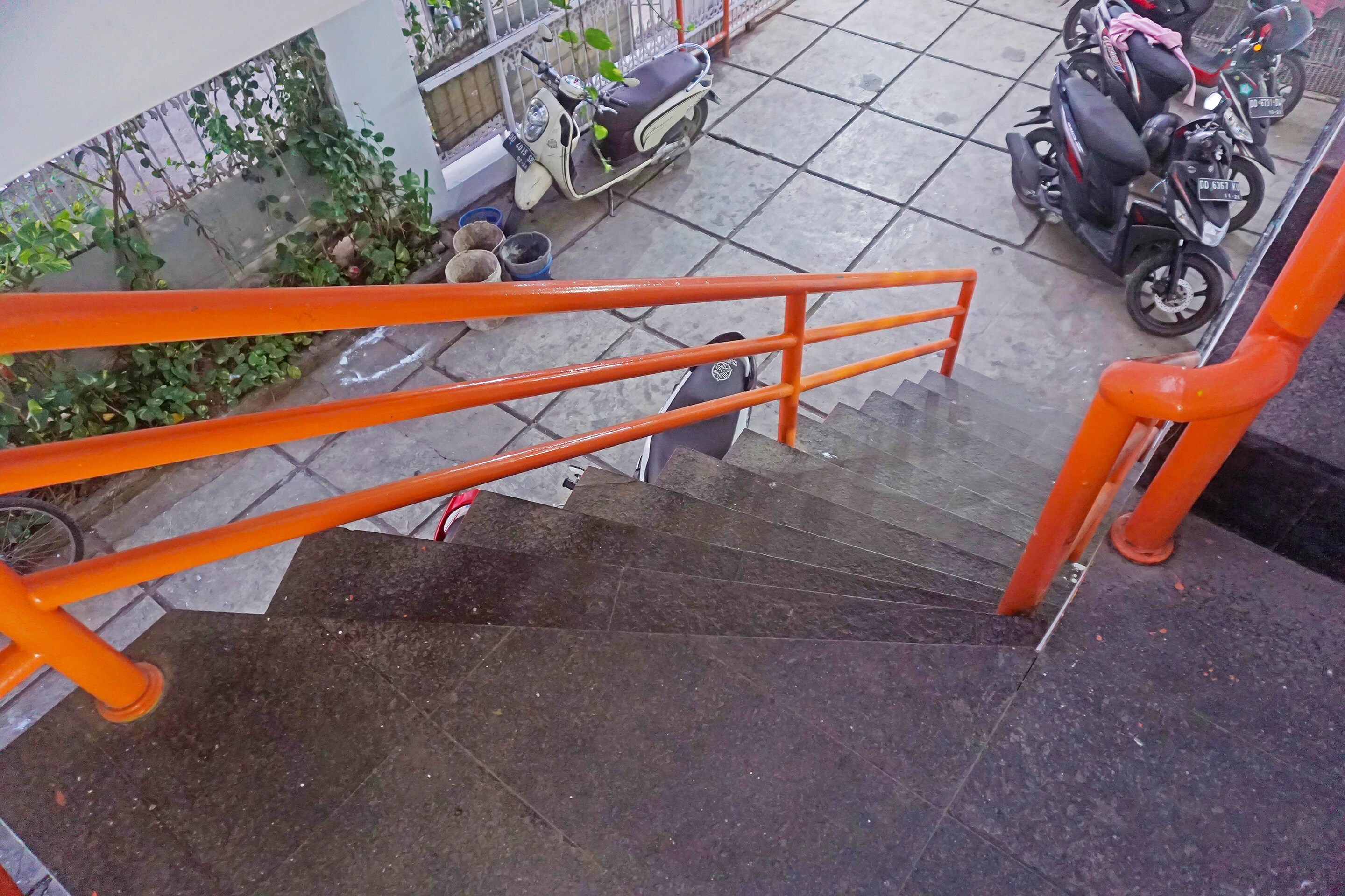 Hotel O Anggrek Homes Makassar