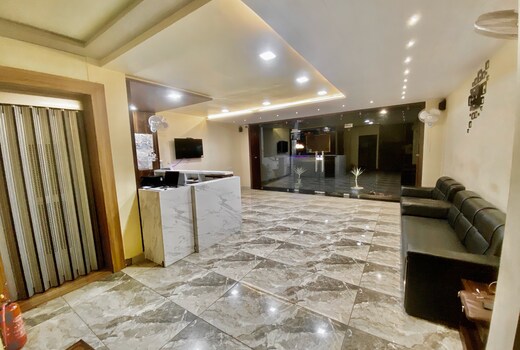 Hotel Decent Somnath