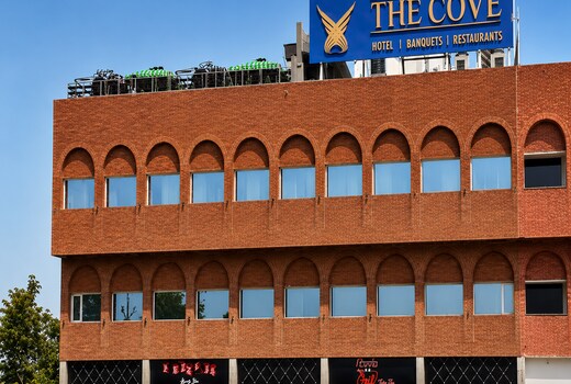 Hotel The Cove