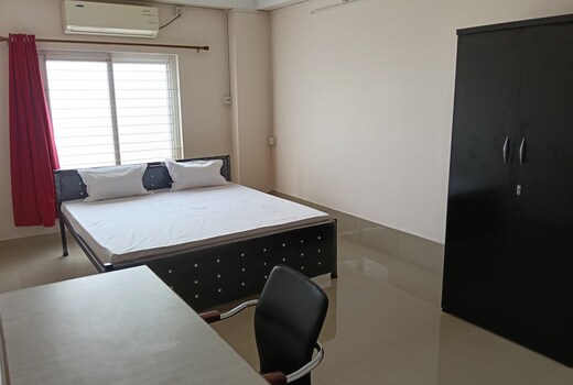 PB'S RESIDENCY