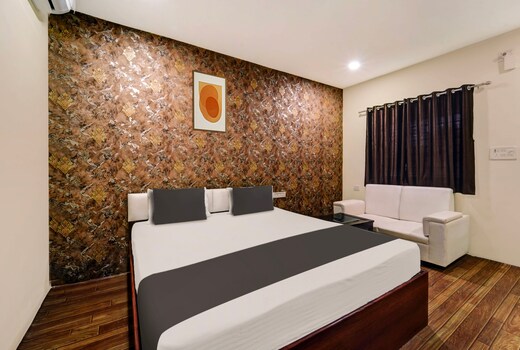V N R Hotel & Resort