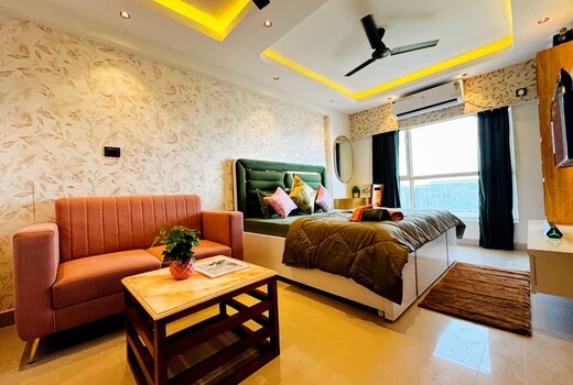 Sage Luxe Retreat Luxury Studio Apartment