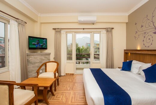 Hotel White Pearl