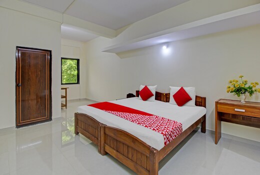Hotel O Etllina Valley Villa