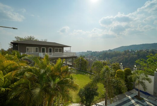 Tattve Deluxe Room 1br FF Dehradun by Sundowner