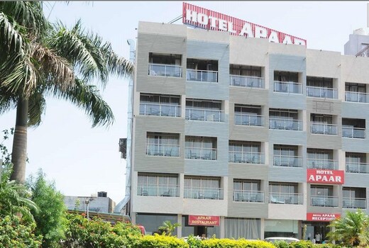 Hotel Apaar with Sea Face Garden Restaurant