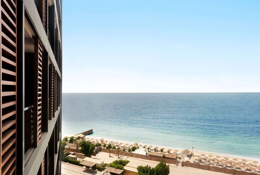 Wyndham Garden Ajman Corniche