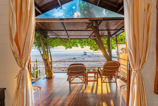 Sea Star Cottages | Rooms & Restaurant