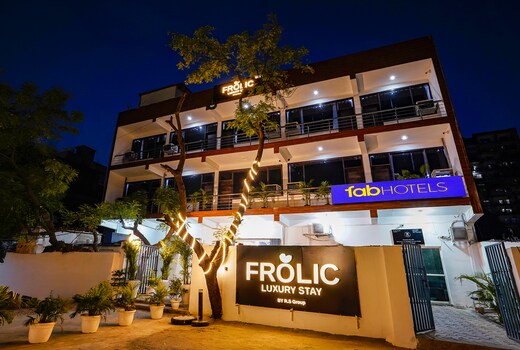 FabHotel Frolic Luxury Stay