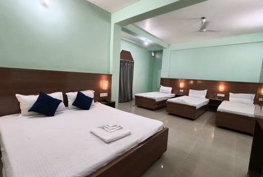 Hotel Manorama International