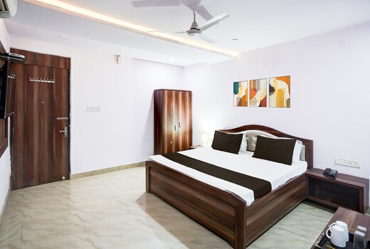 Hotel O City palace hotel