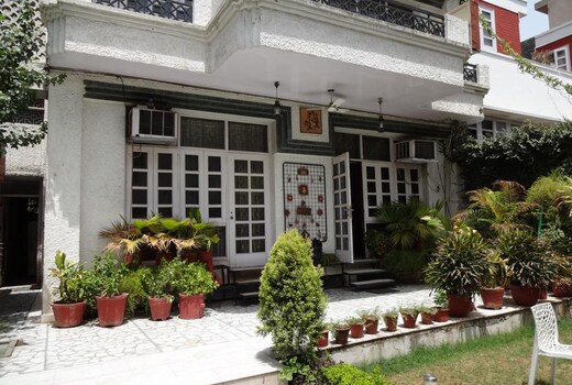 Rams Inn | Rooms in a Homestay