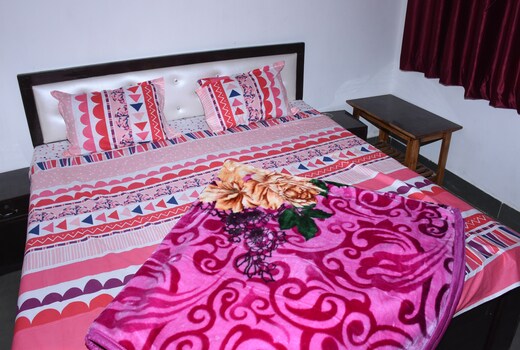Hotel Rawat