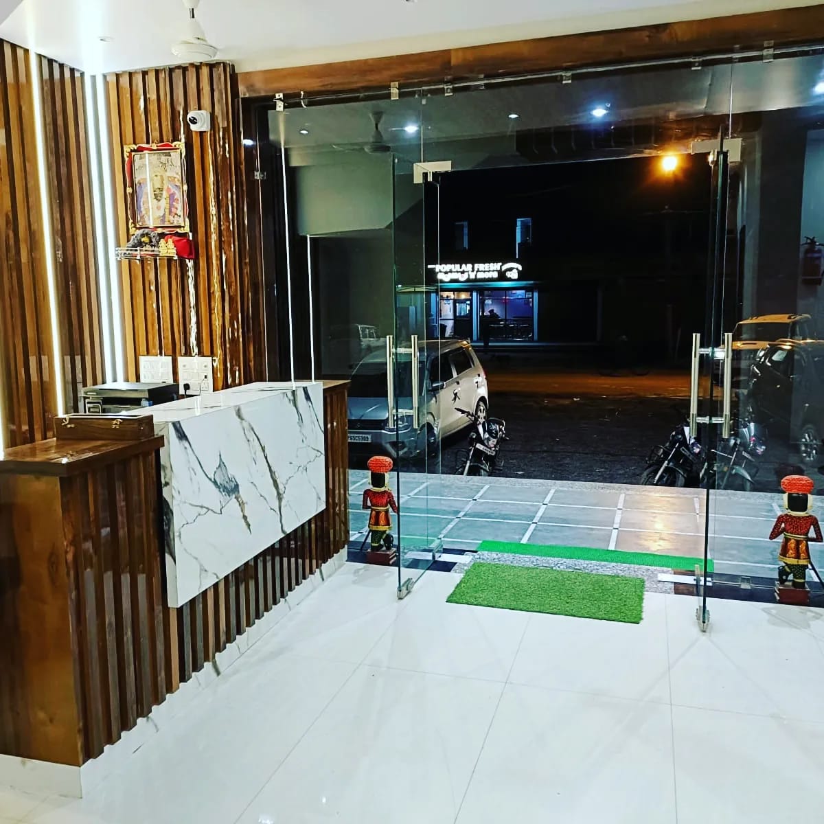Main gallery
