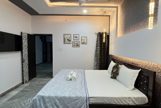 Leafy Paradise Private Super Luxurious HomeStay