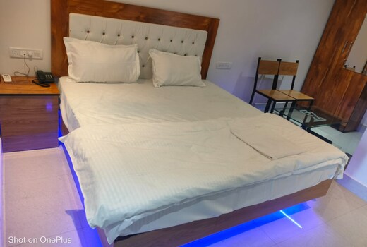 hotel LS palace Cuttack Puri bypass