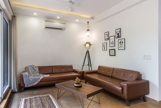 Vagator Cosy Modern 3 bedroom villa for 8 by AVISA HOMES