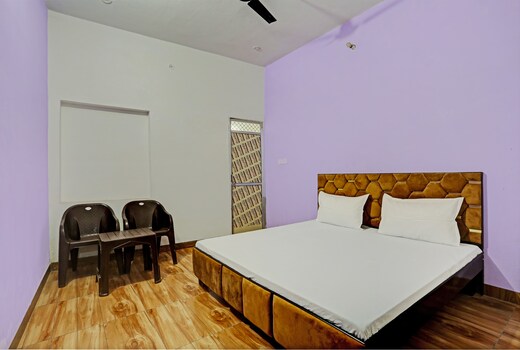 Hotel O New Paradise Guest House