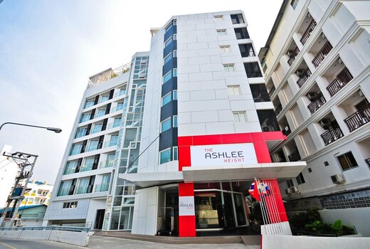 The ASHLEE Heights Patong Hotel & Suites