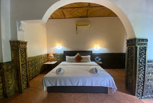 Le Hotel