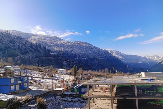 Tsomola guest house
