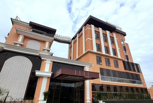 YKM HOTELS AND RESORTS