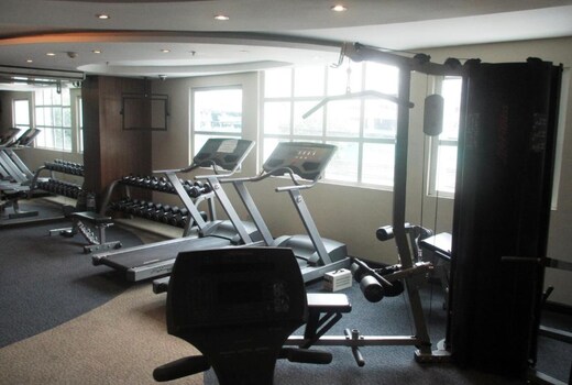 Crown Regency Hotel - Makati