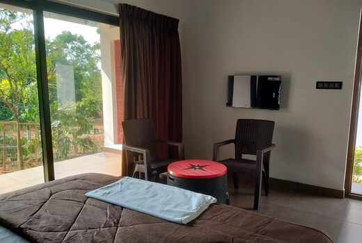 Aarna The Baane Resorts