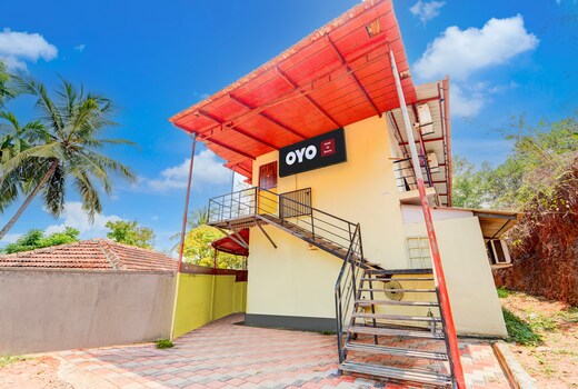 Hotel O IQ Rooms