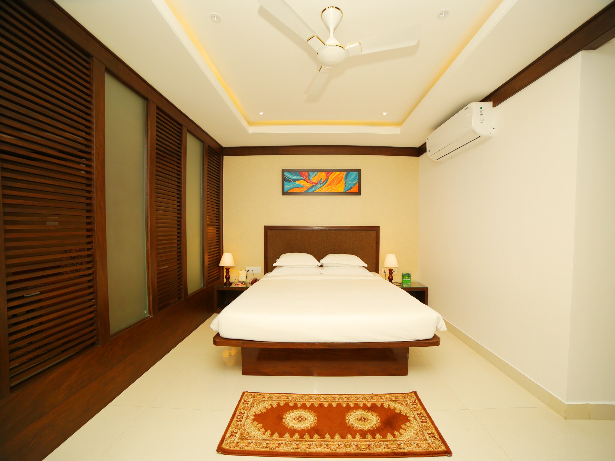 Main gallery
