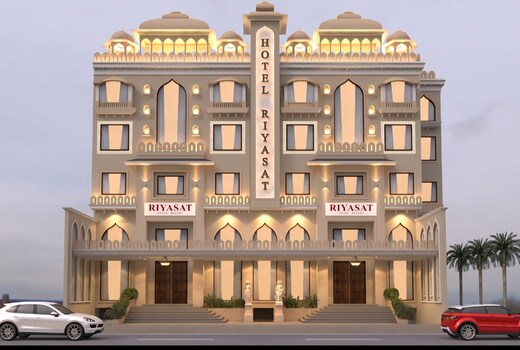 HOTEL RIYASAT