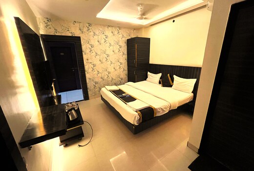 Crystal Inn