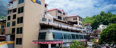 Purnam Residency-Centrally Located in Purnam Mall, Bilaspur