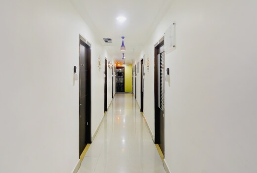 OYO 76333 Newgen Grand