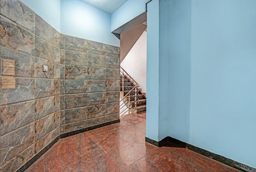 Hotel O Skylark Service Apartment