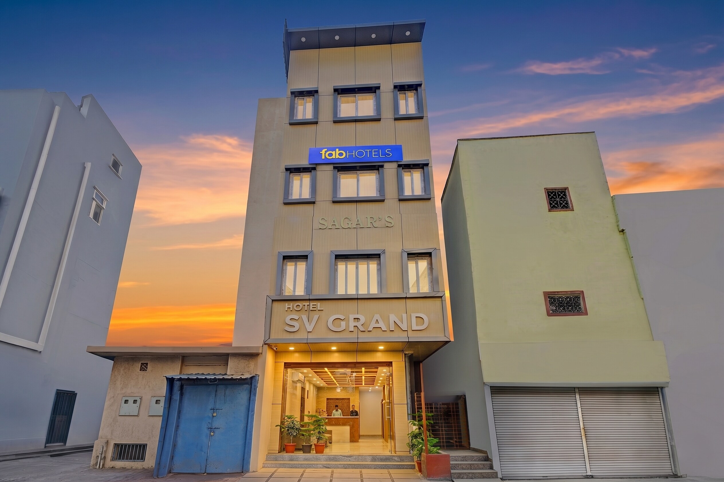 FabHotel SV Grand - Secunderabad Station Exit, Secunderabad Railway Station