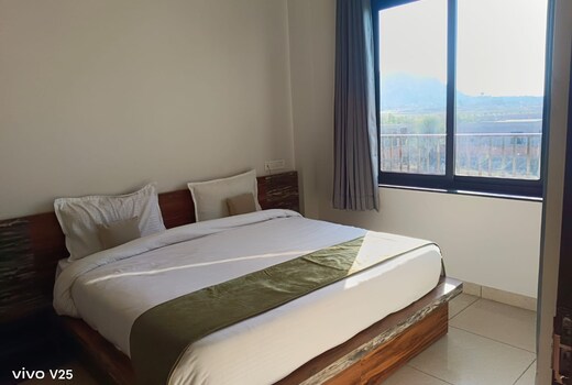 Rukmani Restro & Residency