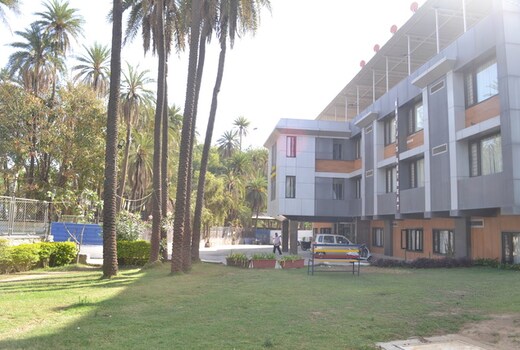 Hotel Raviji Retreat