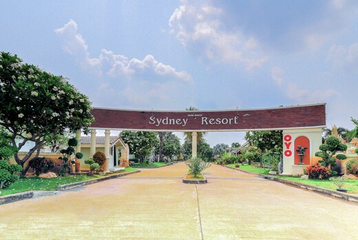 OYO 926 Sydney Resort