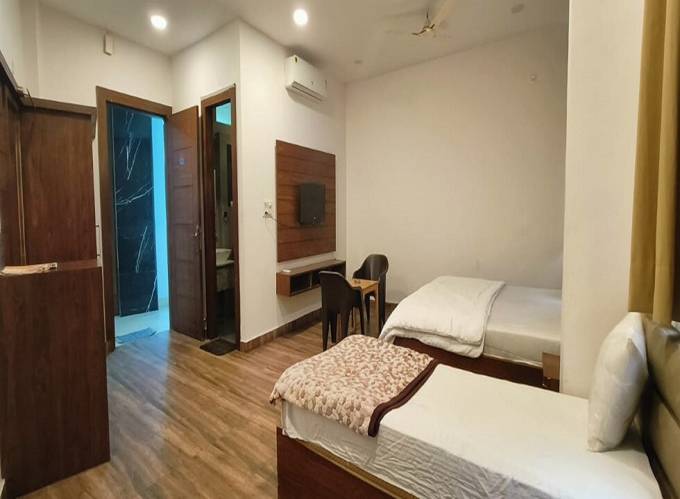 Hotel 7 Days