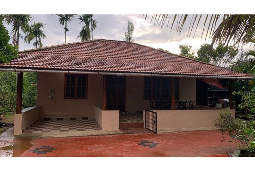 Silver Sky Nature Home Stay