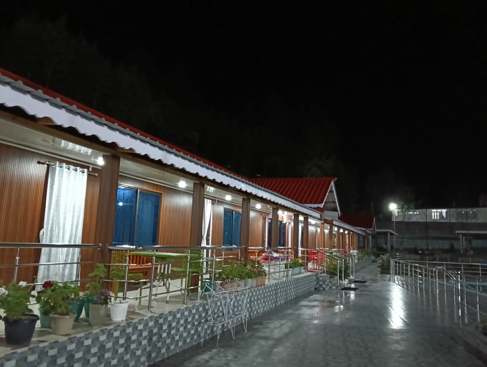 HQ Resort