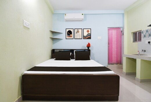 HOTEL O NADAMBIKA