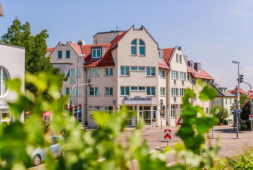 PLAZA Hotel Blankenburg Ditzingen, Sure Hotel Collection