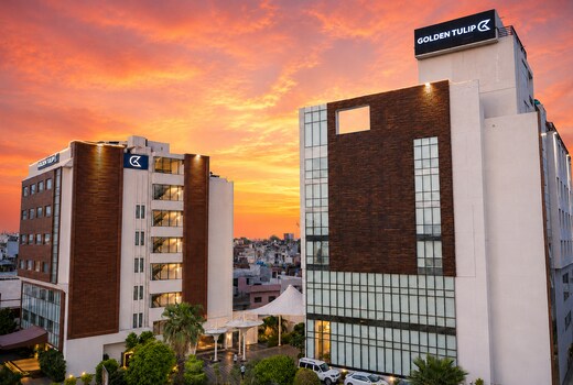 Golden Tulip Hotel Lucknow