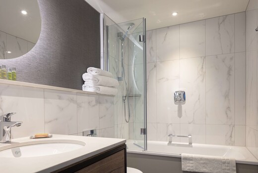 DoubleTree by Hilton London Elstree